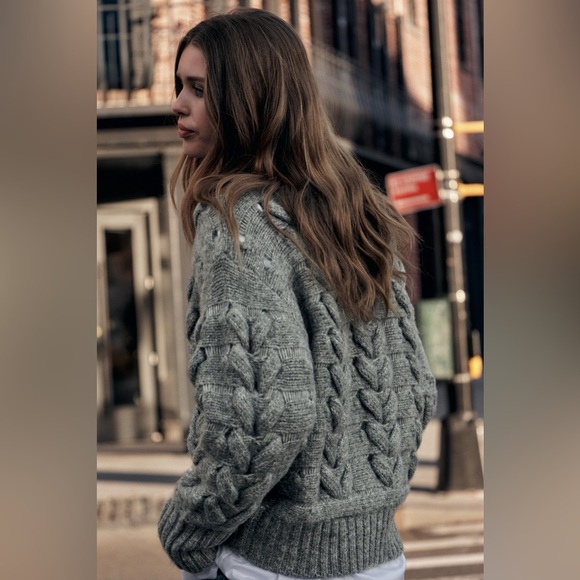NWT ZARA CABLE KNOT SWEATER SIZE S - Picture 4 of 7
